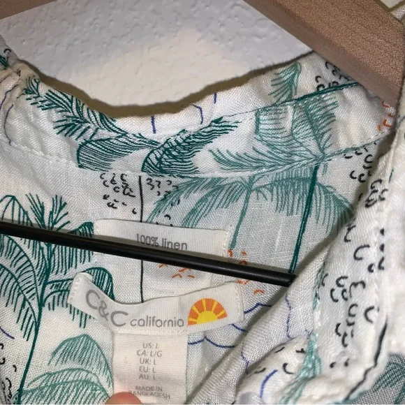 C&C California 100% Linen Women’s Button Top - Picture 3 of 4